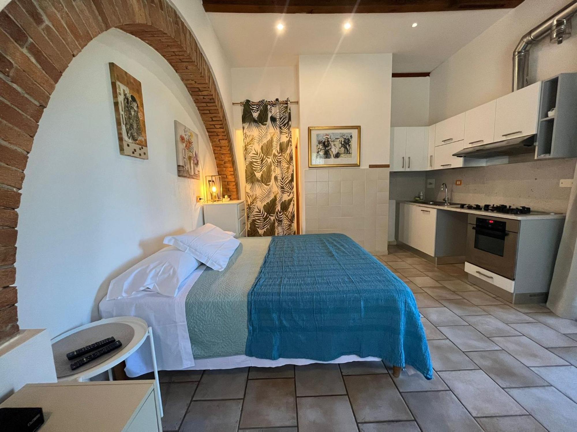 B&B La Fucinaia Pet Friendly Adults Only Кампилья-Мариттима Экстерьер фото